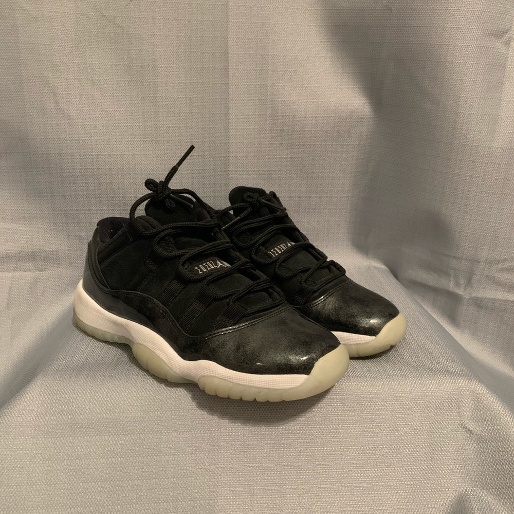 Jordan 11 ‘Barons’